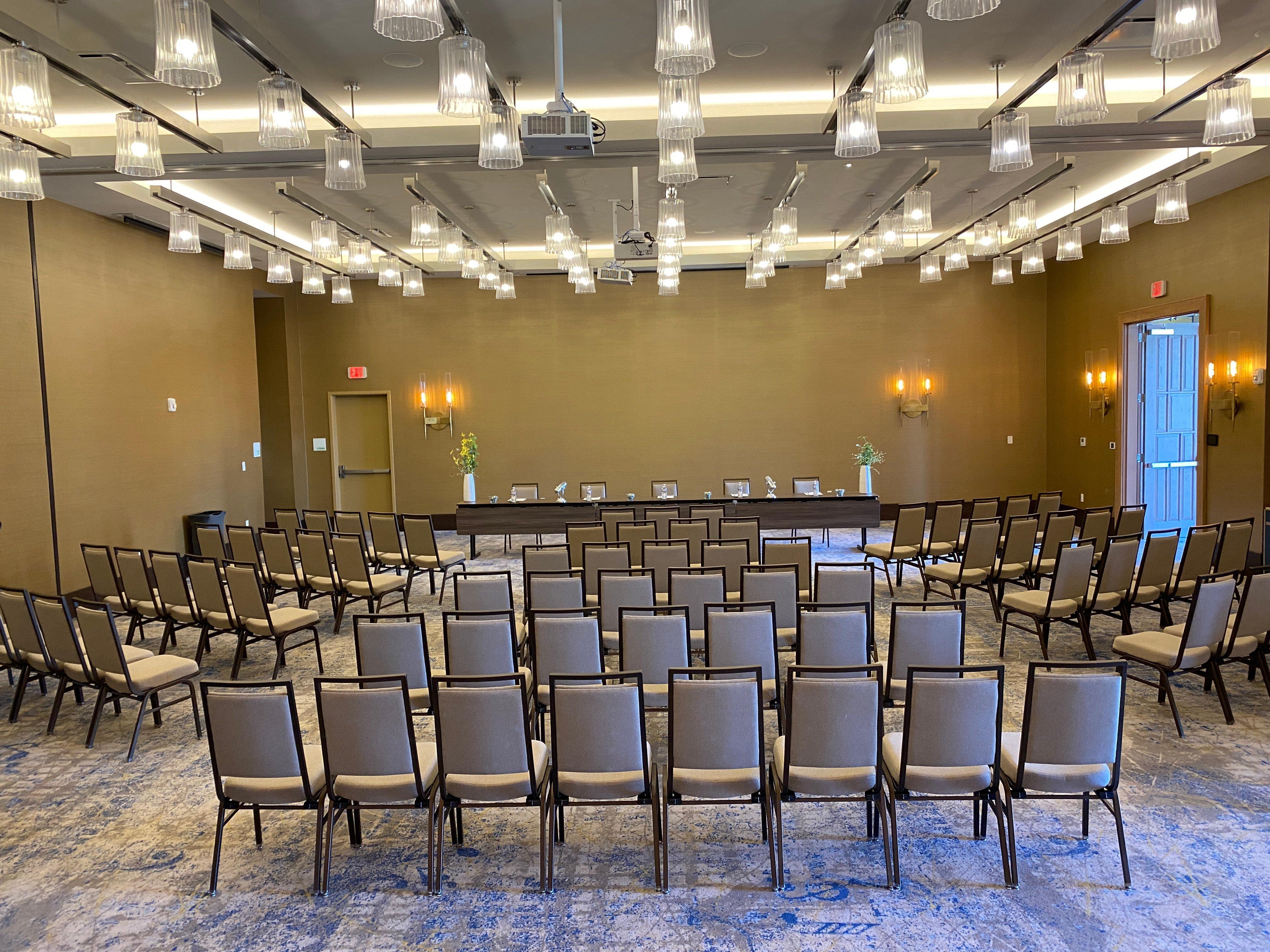 Holiday Inn & Suites Nashville Downtown Broadway Extérieur photo